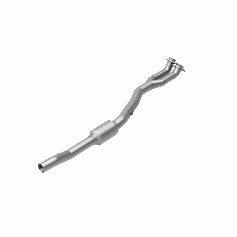MagnaFlow Direct Fit Catalytic Converter 96-97 BMW 840 4.4L Driver Side - 24130