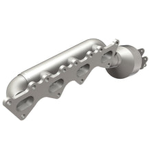 Load image into Gallery viewer, MagnaFlow Direct Fit Catalytic Converter 2009 Kia Borrego 4.6L Passenger Side - 51981