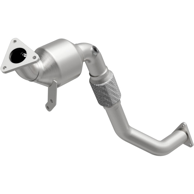 MagnaFlow Direct Fit Catalytic Converter 07 VW Touareg 3.6L Rear close - 51947