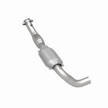 Load image into Gallery viewer, MagnaFlow Direct Fit Catalytic Converter 97-98 Ford Trucks 4.6L - 447133