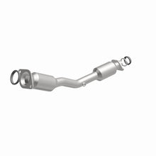 Load image into Gallery viewer, MagnaFlow Direct Fit Catalytic Converter 2009-2013 Cube 1.8 L Underbody - 52327