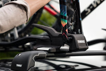 Load image into Gallery viewer, Thule TopRide Fork-Mounted Roof Bike Rack (Fits 9-15mm Thru-Axle &amp; Standard 9mm Quick-Release Bikes) - 568005