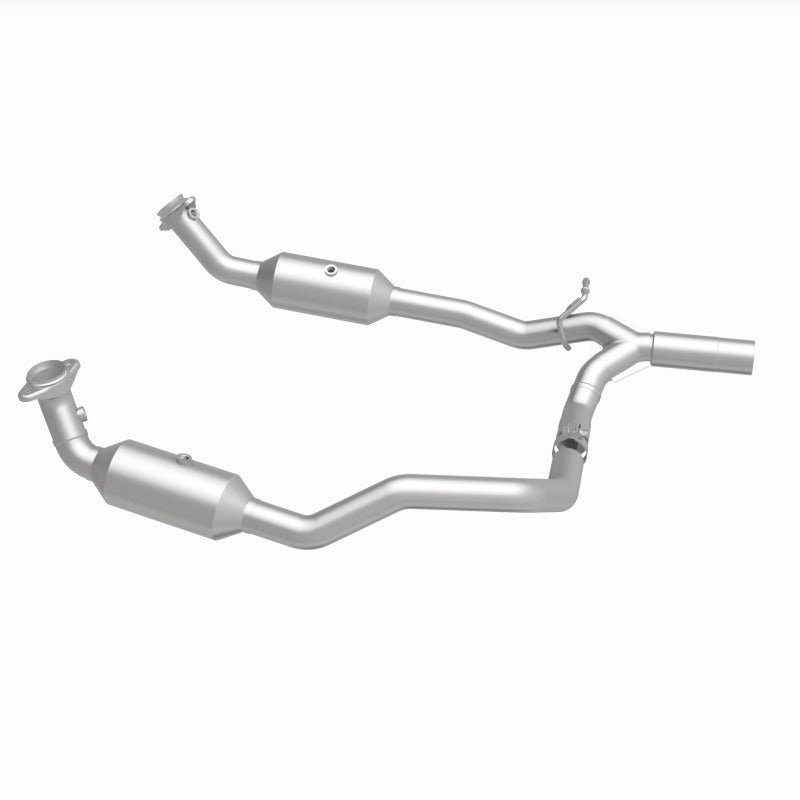 MagnaFlow 17-18 Ford E-350 6.8L Direct Fit Converter - 280014