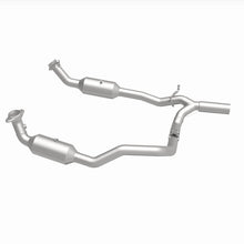 Load image into Gallery viewer, MagnaFlow 17-18 Ford E-350 6.8L Direct Fit Converter - 280014