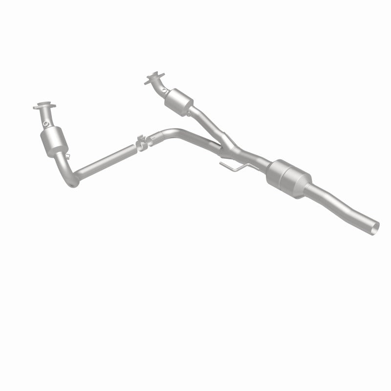 MagnaFlow Direct Fit Catalytic Converter 02-03 Dodge Durango 5.9L - 51348