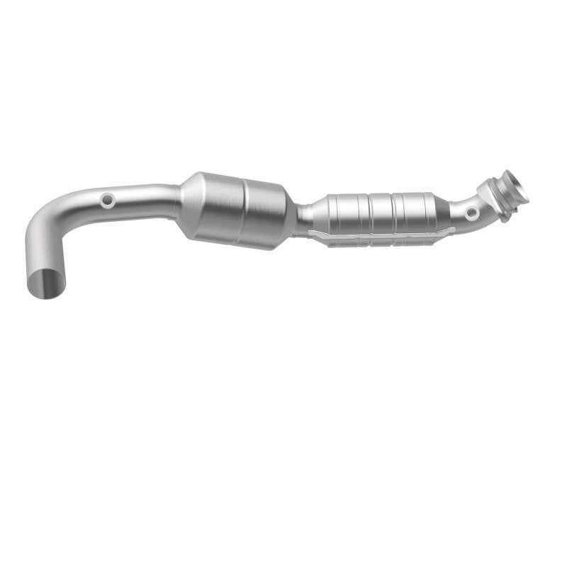MagnaFlow Direct Fit Catalytic Converter 05-07 Ford E150 4.6L Driver Side - 24310