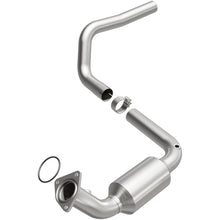 Load image into Gallery viewer, MagnaFlow Catalytic Converter Direct Fit Hummer H2 - 4451218