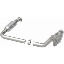 Load image into Gallery viewer, Magnaflow Conv DF 2007 Ram 1500 V8 5.7 OEM Underbody - 52451
