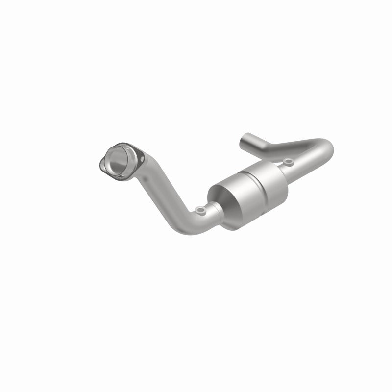 MagnaFlow Direct Fit Catalytic Converter 04-06 Dodge Durango 5.7L Driver Side - 49497