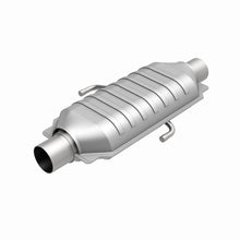 Load image into Gallery viewer, MagnaFlow Universal Catalytic Converter 2Air 19.5X7X4 2.25X2.25 - 95025