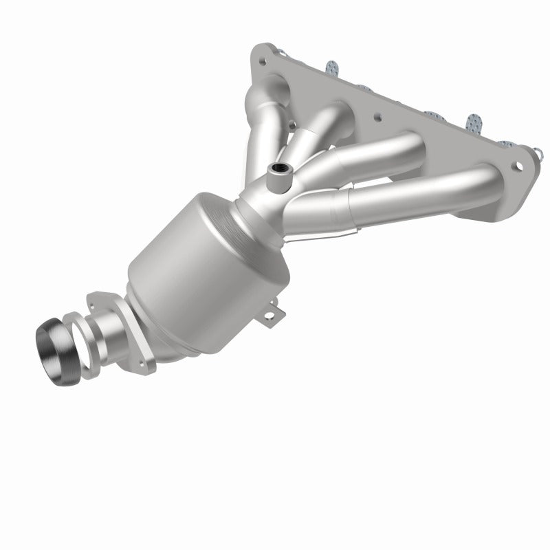 MagnaFlow 13-17 Nissan Sentra 1.8L Direct-Fit Catalytic Converter - 5531271