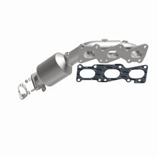 Load image into Gallery viewer, MagnaFlow OEM Grade Federal / EPA Compliant Manif Catalytic Converter 09-11 Hyundai Genesis V6 3.8L - 52778