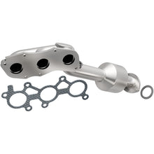 Load image into Gallery viewer, MagnaFlow Direct Fit Catalytic Converter 2006 Lexus GS300 3.0L PS - 452721