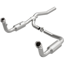 Load image into Gallery viewer, MagnaFlow 09-12 Jeep Liberty 3.7L Direct Fit Converter - 5551148