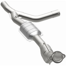 Load image into Gallery viewer, MagnaFlow Direct Fit Catalytic Converter 97-00 Ford Vans 4.2L - 447180