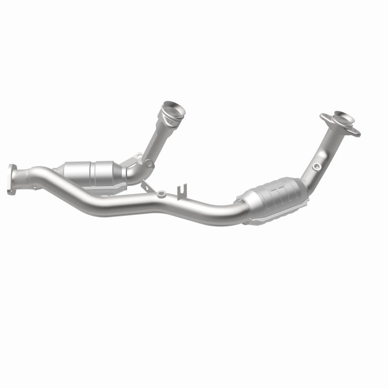 MagnaFlow Direct Fit Catalytic Converter 96-99 Ford Taurus3.0L 50S - 444033