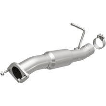 Load image into Gallery viewer, MagnaFlow Direct Fit Catalytic Converter 2001-2006 Chevrolet Silverado 3500 - 52494