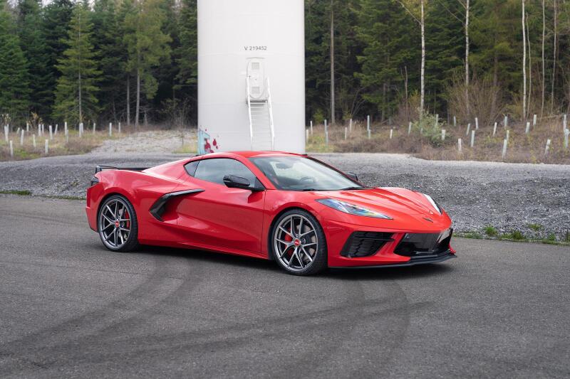 KW 20-26 C8 Corvette (w/o Magnetic Ride w/ OE Noselift) V3 Coilover Kit - 35261033