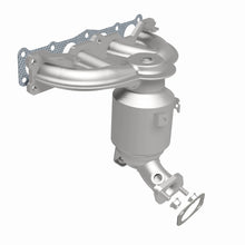 Load image into Gallery viewer, MagnaFlow 10-13 Hyundai Santa Fe 2.4L Direct Fit Converter - 5582998