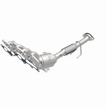 Load image into Gallery viewer, MagnaFlow 15-17 Fusion L4 2 OEM Manifold Direct Fit Converter - 22-165