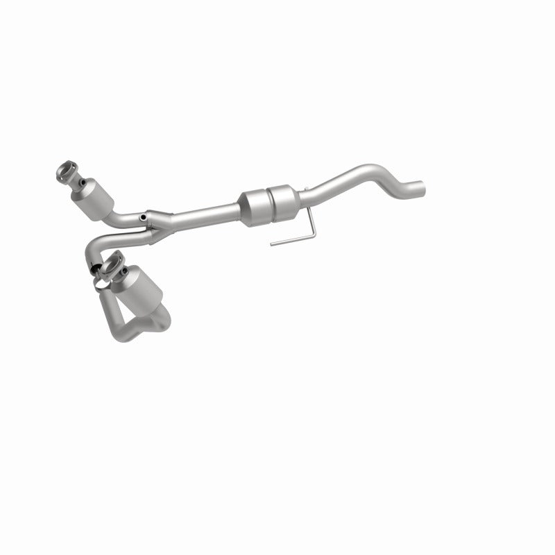 MagnaFlow Direct Fit Catalytic Converter 00-03 Durango 4WD 4.7L - 458047
