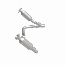 Load image into Gallery viewer, MagnaFlow Direct Fit Catalytic Converter California Grade 07-08 Dodge Durango 3.7L - 5551832