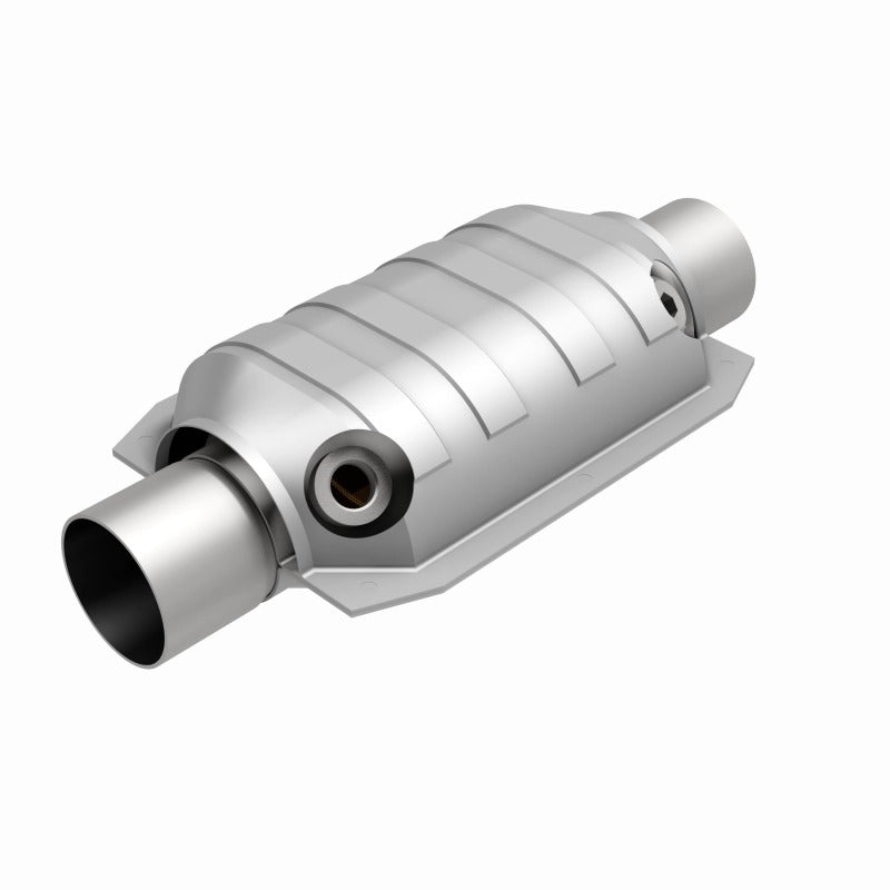 MagnaFlow Universal Catalytic Converter 3 W/Dual O2 Boss - 94169
