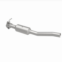 Load image into Gallery viewer, MagnaFlow 16-19 Ford F-53 V10 6.8L Underbody Direct-Fit Catalytic Converter - 280447