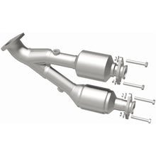 Load image into Gallery viewer, MagnaFlow Direct Fit Catalytic Converter 00-01 Cherokee Front 4.0L - 447190