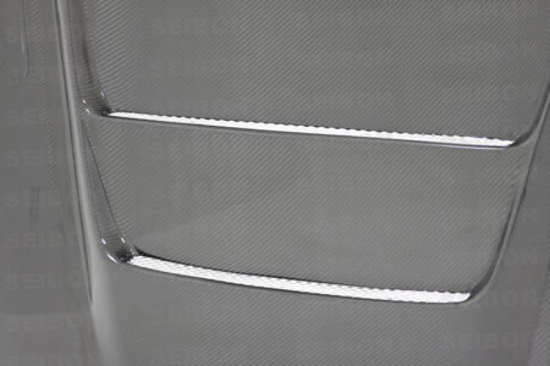 Seibon 90-94 Nissan Skyline R32 (BNR32) DVII Carbon Fiber Hood - HD9094NSR32-DVII