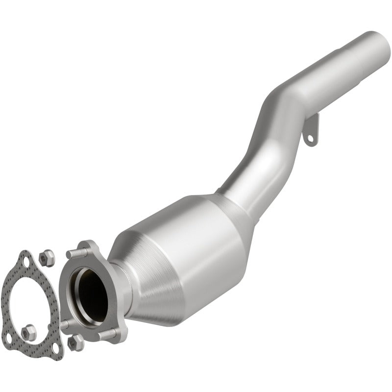 MagnaFlow 10-11 Cayenne V8 4.8 OEM Underbody Direct Fit Converter - 21-597