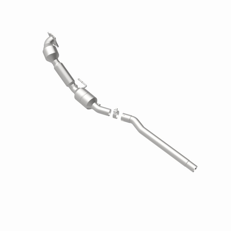 MagnaFlow 09-13 Volkswagen CC 2.0L Direct Fit Converter - 551380
