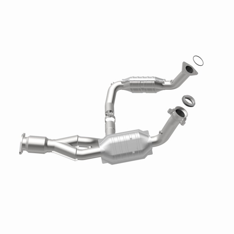 MagnaFlow Direct Fit Catalytic Converter 06-09 TB/Envoy 5.3/6.0 OEM - 49650