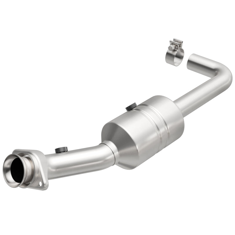 MagnaFlow Direct Fit Catalytic Converter 2011-2014 F-150 3.7L Underbody - 52157