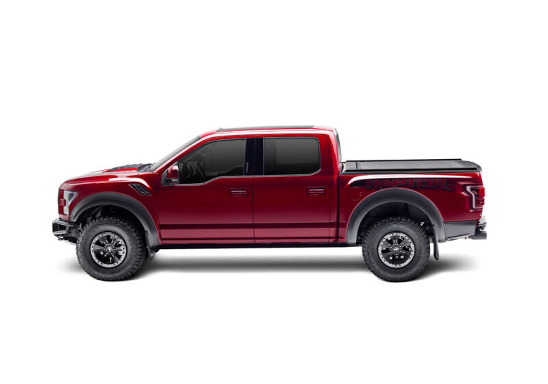 Retrax 16-18 Titan King Cab(w/ or w/o Utilitrack) RetraxONE XR - T-60752