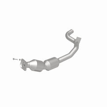 Load image into Gallery viewer, MagnaFlow 14-17 Range Rover V6 3 OEM Underbody Direct Fit Converter - 21-607