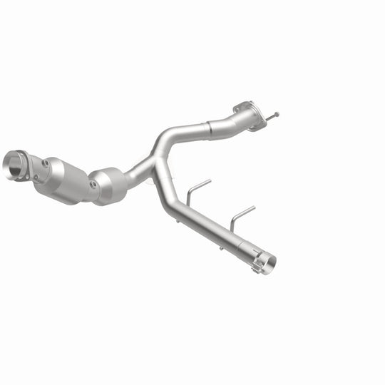 MagnaFlow 21-23 Ford F-150 3.5L Right Underbody Direct Fit Converter - 280266