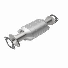 Load image into Gallery viewer, MagnaFlow Catalytic Converter DF 98-00 Nissan Frontier 2.4L Rear - 93445