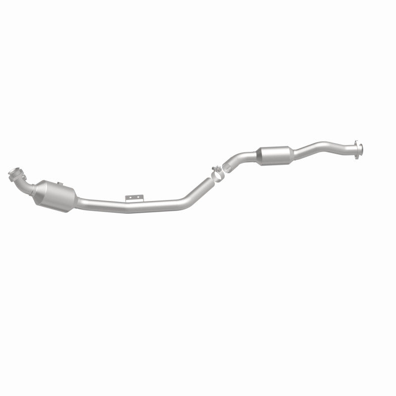 MagnaFlow Direct Fit Catalytic Converter OEM 2007 Mercedes-Benz E350 Underbody - 67.5in Length - 5411665