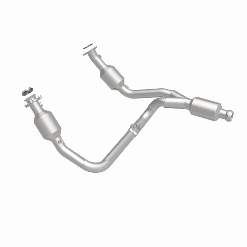 MagnaFlow 14-15 Chevrolet Silverado 1500 5.3L Direct-Fit Catalytic Converter - 5582642