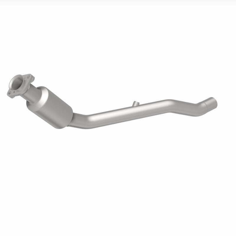 MagnaFlow 05-06 Land Rover LR3 4.4L Direct Fit Converter - 4651718