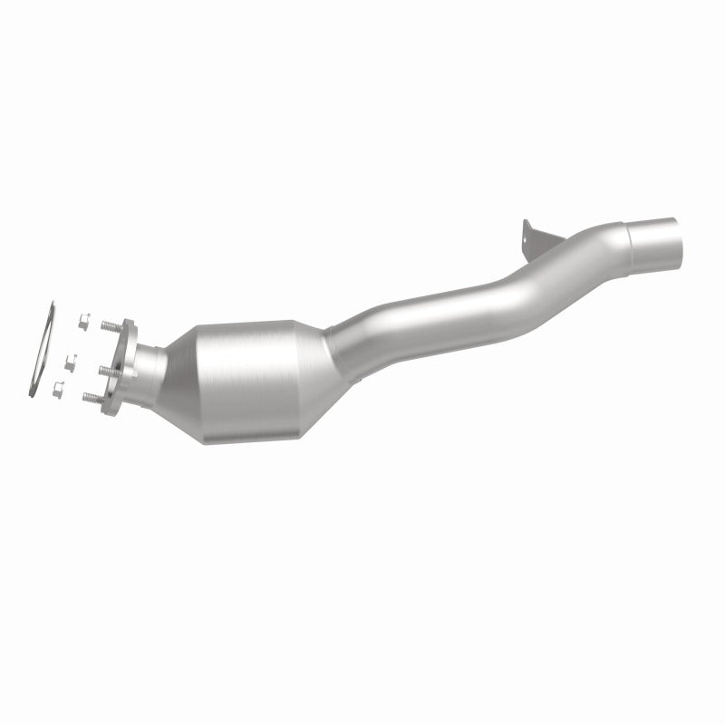MagnaFlow 10-11 Cayenne V8 4.8 OEM Underbody Direct Fit Converter - 21-595