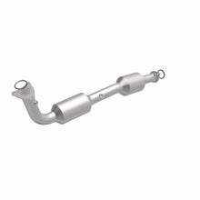 Load image into Gallery viewer, MagnaFlow 07-13 Toyota Tundra 4.0L Direct Fit Converter - 5481626