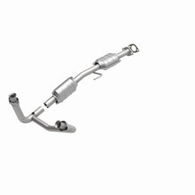 Load image into Gallery viewer, MagnaFlow Direct Fit Catalytic Converter Ford 86 94 - 93304