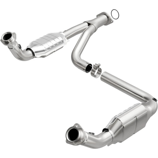 MagnaFlow DF Cat Conv 07-09 Chevrolet/GMC Silverado/Sierra 2500 HD 6.0L Y-Pipe Assy excludes Classic - 49644