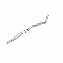 Load image into Gallery viewer, MagnaFlow Direct Fit Catalytic Converter GM 01-02 2500 PS 6L OEM - 49668