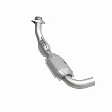 Load image into Gallery viewer, MagnaFlow Direct Fit Catalytic Converter 01-04 Ford F-150 4.2L 2wd - 93121