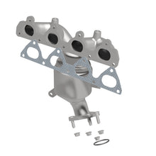 Load image into Gallery viewer, MagnaFlow Direct Fit Catalytic Converter Honda 1996-2000 Civic / 1996-1997 Civic Del Sol 1.6L - 452029