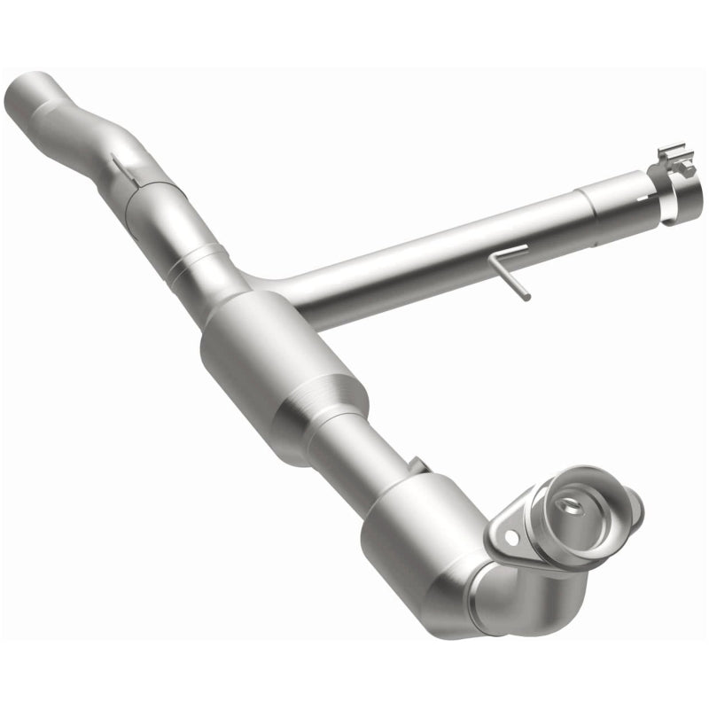 MagnaFlow 2004 Ford F-150 4.6L Direct Fit Converter - 4583450