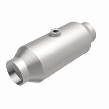 Load image into Gallery viewer, MagnaFlow California Grade Universal Converter 11-15 Mercedes-Benz G550 V8 5.5L - 5551356